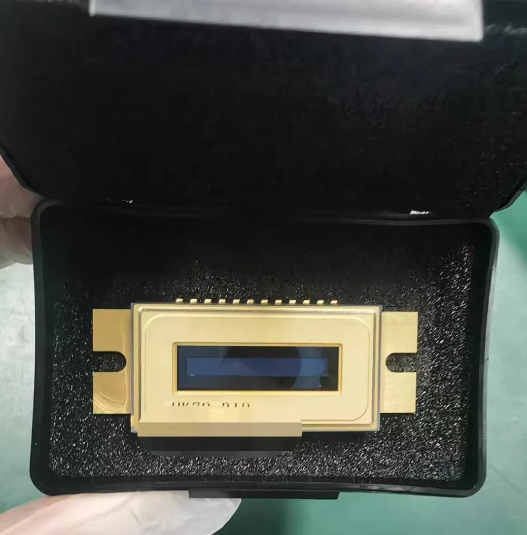 Hamamatsu S7031-1007S 制冷 CCD 传感器